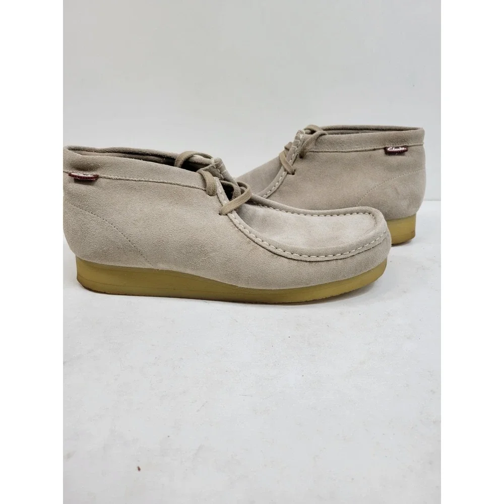 Clarks Stinson Lo Beeswax Suede Chukka Wallabee Boots Men's US 10.5 M Beige...